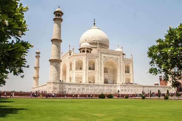 Overview of the Taj Mahal